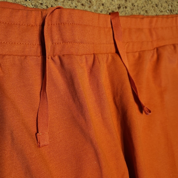 Gymshark Men's XXL Training Shorts Embroidered Logo with Drawstring Waistband - Picture 4 of 7